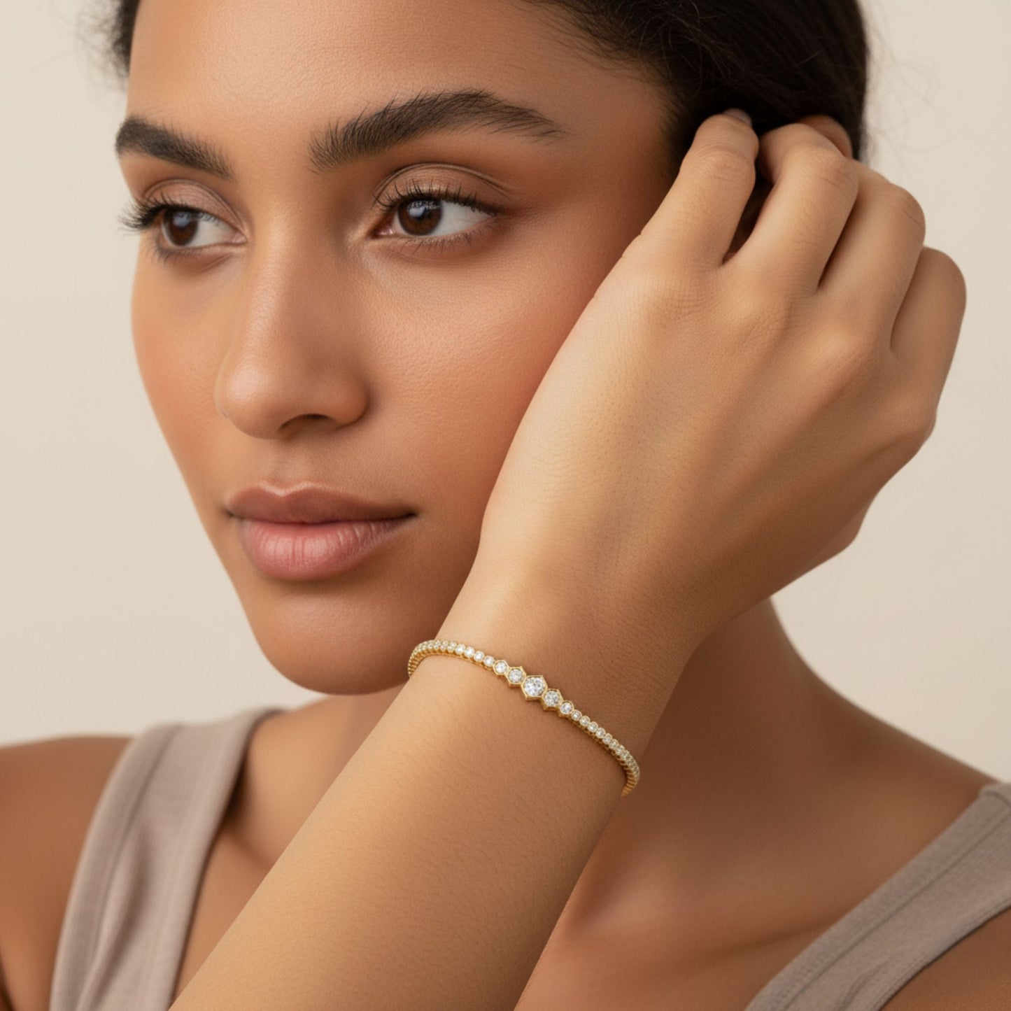 Flexible Hex Bezel Lab Diamond Bracelet Carbon House